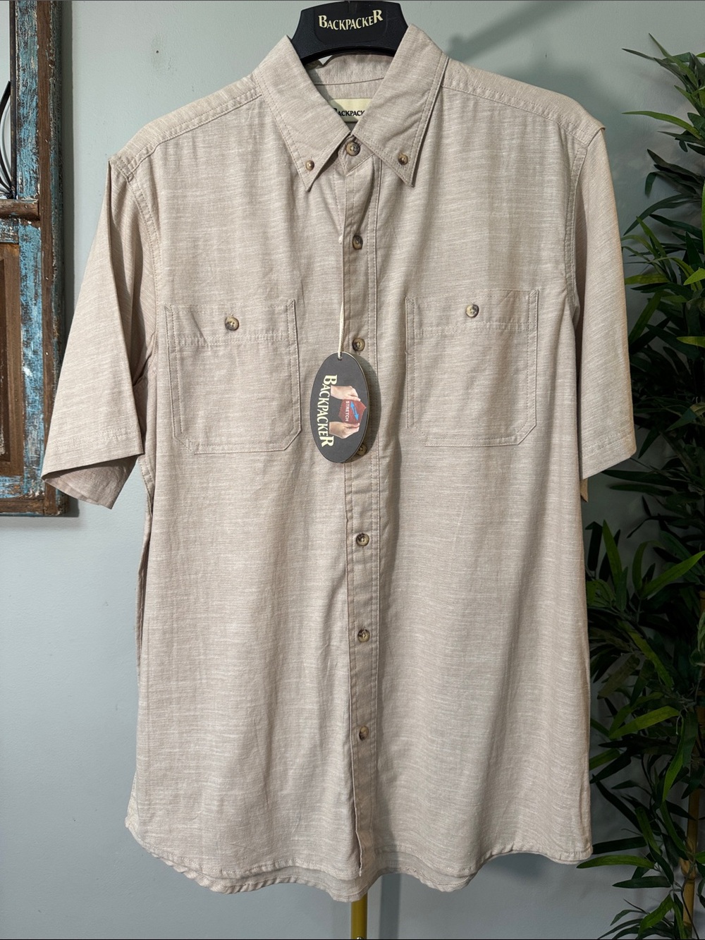 Backpacker Short-Sleeve Button-Down Shirt in Light Beige NWT L